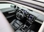 Volvo XC40 1.5 T4 Recharge Inscription | Automaat | Panoramadak | Apple Carplay / Android Auto | Virtual Cockpit | Stoel- Stuurverwarming | Elektrische Achterklep | Achteruitrijcamera | Navigatie | Climate Control | Cruise Control | Lichtmetalen Velgen |