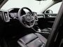 Volvo XC40 1.5 T4 Recharge Inscription | Automaat | Panoramadak | Apple Carplay / Android Auto | Virtual Cockpit | Stoel- Stuurverwarming | Elektrische Achterklep | Achteruitrijcamera | Navigatie | Climate Control | Cruise Control | Lichtmetalen Velgen |