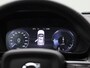 Volvo XC40 1.5 T4 Recharge Inscription | Automaat | Panorama dak | Apple Carplay / Android Auto | Stoel/Stuurverwaming | Virtual Cockpit | Navigatie | Elektrische Achterklep | Climate Control | Cruise Control |Lichtmetalen Velgen | Apple carplay