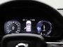 Volvo XC40 1.5 T4 Recharge Inscription | Automaat | Panoramadak | Apple Carplay / Android Auto | Virtual Cockpit | Stoel- Stuurverwarming | Elektrische Achterklep | Achteruitrijcamera | Navigatie | Climate Control | Cruise Control | Lichtmetalen Velgen |