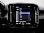 Volvo XC40 1.5 T4 Recharge Inscription | Automaat | Panoramadak | Apple Carplay / Android Auto | Virtual Cockpit | Stoel- Stuurverwarming | Elektrische Achterklep | Achteruitrijcamera | Navigatie | Climate Control | Cruise Control | Lichtmetalen Velgen |