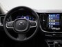 Volvo XC60 2.0 T6 Plug-in hybrid AWD Core Bright | Automaat | Apple Carplay / Android Auto | Navigatie | Panoramadak | Trekhaak | Stoel-Stuur verwarming | Achterbank verwarmd | Elektrische Achterklep | Climate Control | Camera | Lichtmetalen Velgen |