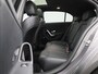 Mercedes-Benz A-klasse 180 Business Line | Automaat | Panorama dak | Leder | DAB | Navigatie | Bluetooth | Camera | Stoel verwarming | Cruise Control | Lichtmetalen Velgen |