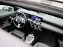 Mercedes-Benz A-klasse 180 Business Line | Automaat | Panoramadak | Apple CarPlay / Android Auto | Leder | DAB | Navigatie | Bluetooth | Camera | Stoel verwarming | Cruise Control | Lichtmetalen Velgen |
