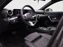 Mercedes-Benz A-klasse 180 Business Line | Automaat | Panorama dak | Leder | DAB | Navigatie | Bluetooth | Camera | Stoel verwarming | Cruise Control | Lichtmetalen Velgen |