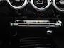 Mercedes-Benz A-klasse 180 Business Line | Automaat | Panorama dak | Leder | DAB | Navigatie | Bluetooth | Camera | Stoel verwarming | Cruise Control | Lichtmetalen Velgen |