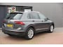 Volkswagen Tiguan 1.4 TSI 125pk Comfortline 6 versn. , Camera , Trekhaak , Navi, Carplay. Stuurwiel multifunctioneel, Adaptive cruise, Buitenspiegels inklapbaar,Parkeerhulp. .