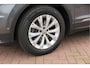 Volkswagen Tiguan 1.4 TSI 125pk Comfortline 6 versn. , Camera , Trekhaak , Navi, Carplay. Stuurwiel multifunctioneel, Adaptive cruise, Buitenspiegels inklapbaar,Parkeerhulp. .