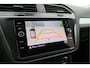 Volkswagen Tiguan 1.4 TSI 125pk Comfortline 6 versn. , Camera , Trekhaak , Navi, Carplay. Stuurwiel multifunctioneel, Adaptive cruise, Buitenspiegels inklapbaar,Parkeerhulp. .