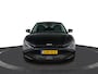 Kia EV6 Light Edition 63 kWh - SOH 99,7% - Navigatie - Adaptive Cruise Control - Stoel/Stuur verwarming - Apple Carplay/Android Auto - Fabrieksgarantie tot 02-2032