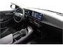 Kia EV6 Light Edition 63 kWh - SOH 99,7% - Navigatie - Adaptive Cruise Control - Stoel/Stuur verwarming - Apple Carplay/Android Auto - Fabrieksgarantie tot 02-2032