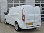 Ford Transit Custom 300 2.0 TDCI L1H1 Limited | Android/Apple Carplay | LM Velgen 16" | Voorstoelen/Voorruit Verwarmd | PDC Voor en Achter | Cruise Control | Airco | DAB |