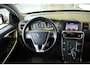 Volvo V60 T3 Polar+ | 100% dealeronderhouden | Stoel-/ stuurwielverwarming | Verwarmde achterbank | Trekhaak | Cruise Control | Navigatie | Bluetooth Telefonie & Multimedia | Lichtmetalen Velgen | Climate Control