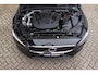 Volvo V60 2.0 B4 Inscription | NL auto | 2e eigenaar | BTW auto | Stuurverwarming | Leer | Cruise control | DAB | Camera | LED | Navigatie | Bluetooth | PDC