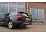 Volvo V60 2.0 B4 Inscription | NL auto | 2e eigenaar | BTW auto | Stuurverwarming | Leer | Cruise control | DAB | Camera | LED | Navigatie | Bluetooth | PDC