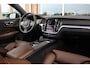 Volvo V60 2.0 B4 Inscription | NL auto | 2e eigenaar | BTW auto | Stuurverwarming | Leer | Cruise control | DAB | Camera | LED | Navigatie | Bluetooth | PDC