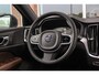 Volvo V60 2.0 B4 Inscription | NL auto | 2e eigenaar | BTW auto | Stuurverwarming | Leer | Cruise control | DAB | Camera | LED | Navigatie | Bluetooth | PDC