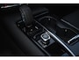 Volvo V60 2.0 T8 Plug-in hybrid AWD Ultra Dark Panorama/schuifdak | 360 camera | Extra getint glas achter | Elektrische stoelen met geheugen functie | Elektrische achterklep | BLIS