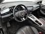 MG MG5 Electric Standard Range Luxury 50 kWh | Apple Carplay/Android  | cruise control adaptief | electronic climate control | file assistent | lederen bekleding | LED koplampen | lichtmetalen velgen 17" | navigatiesysteem full map | rijstrooksensor met correctie | voorstoelen verwarmd |