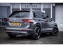 Volkswagen Tiguan 2.0 TSI 180pk 4Motion Highline I Pano-dak I Stoelmassage I 1e-eig I NL-auto I Dealer-onderhouden