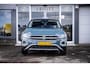 Volkswagen T-Roc 1.5 TSI 150pk Style 75-Edition|Trekhaak|Beats-audio|Elek-a.klep|Winterpack|iQ-light|Camera