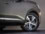 Peugeot 3008 1.2 PureTech Première (TREKHAAK, PANO, APPLE CARPLAY/ANDROID AUTO, STOELVERWARMING, CRUISE, CLIMA, SFEERVERLICHTING)