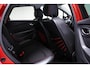 Renault Captur 1.2 TCe Helly Hansen | NAVI / TREKHAAK / STYLE- PACK | R LINK | CAMERA | 17"