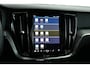Volvo V60 2.0 T8 Plug-in hybrid AWD Plus Dark / LED / Pilot assist / Harmankardon / CarPlay