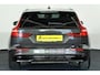 Volvo V60 2.0 T8 Plug-in hybrid AWD Plus Dark / LED / Pilot assist / Harmankardon / CarPlay