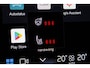 Volvo XC40 B4 Plus Dark | Trekhaak | Verwarmbare voorstoelen en stuurwiel | Premium audio by Harman Kardon | Adaptieve cruise control | Verwarmbare voorruit | Keyless | Elektrische achterklep | Apple carplay/Android auto