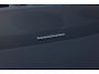 Volvo XC40 B4 Plus Dark | Trekhaak | Verwarmbare voorstoelen en stuurwiel | Premium audio by Harman Kardon | Adaptieve cruise control | Verwarmbare voorruit | Keyless | Elektrische achterklep | Apple carplay/Android auto