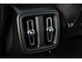 Volvo XC40 B4 Plus Dark | Trekhaak | Verwarmbare voorstoelen en stuurwiel | Premium audio by Harman Kardon | Adaptieve cruise control | Verwarmbare voorruit | Keyless | Elektrische achterklep | Apple carplay/Android auto