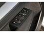 Volvo XC40 B4 Plus Dark | Trekhaak | Verwarmbare voorstoelen en stuurwiel | Premium audio by Harman Kardon | Adaptieve cruise control | Verwarmbare voorruit | Keyless | Elektrische achterklep | Apple carplay/Android auto