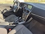 Volvo V40 1.6 T4 180 pk Momentum, NAP, Trekhaak / Cross Country uitvoering