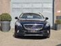 Volvo V40 1.6 T4 180 pk Momentum, NAP, Trekhaak / Cross Country uitvoering