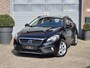 Volvo V40 1.6 T4 180 pk Momentum, NAP, Trekhaak / Cross Country uitvoering