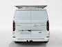 Ford Transit Custom 300 2.0 TDCI L1H1 Limited 170 pk Automaat | RVS Imperiaal | 18"LM velgen met all-seasonbanden | Achteruitrijcamera | Dubbele zijschuifdeur | Trekhaak | Houten vloer