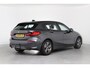 BMW 1-Serie 118i Executive Edition | Trekhaak afn. | Climate Control | Parkeersensoren | Navigatie | Apple Carplay & Android Auto | Cruise Control