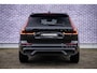 Volvo XC60 2.0 T6 Plug-in hybrid AWD Plus Black Edition | Trekhaak | Harman Kardon Audio | Head-up Display | 360 Graden Camera | Panoramadak | Lichtmetalen Velgen 21 inch | Elektrisch Verstelbare Voorstoelen | Keyless Entry | BLIS