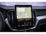 Volvo XC60 2.0 T6 Plug-in hybrid AWD Plus Black Edition | Trekhaak | Harman Kardon Audio | Head-up Display | 360 Graden Camera | Panoramadak | Lichtmetalen Velgen 21 inch | Elektrisch Verstelbare Voorstoelen | Keyless Entry | BLIS