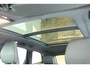 Volvo XC60 B5 Plus Dark | Semi Electrische Bedienbare Trekhaak | 1ste Eigenaar | Harman Kardon Premium Audio | Panoramadak | 20'' Lichtmetalen velgen | Elektrisch glazen schuifdak | Parkeercamera | Parkeersensoren voor + achter | Nappa Lederen bekleding |