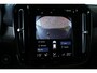 Volvo XC40 T5 Recharge Inscription | Panoramadak | Semi-Electrische Wegklapbare Trekhaak | Harman Kardon Premium Audio | 360° Parkeercamera | Parkeersensoren voor + achter | Stoelverwarming | Lederen Bekleding | Adaptive Cruise Control