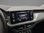 Skoda Scala Ambition 1.0 TSI 110pk Cruise control, App connect, LED koplampen, Airco, DAB, Radio, Bluetooth