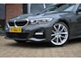 BMW 3-Serie 330i High Executive Edition M-sport / Dravit Grau / Head-up / 19'' Breyton / Elek. Trekhaak