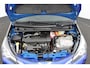 Toyota Yaris 1.5 Hybrid Bi-Tone | Navigatie | Cruise Control | Climate Control | Toyota Safety Sense |