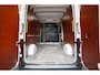 Volkswagen Crafter 35 2.0 TDI L4H4 Highline Carplay | Betimmering | Laadstangen | Trekhaak