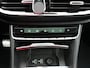MG EHS 1.5 TGDI Luxury panorama dak incl.afneembare trekhaak | Electr.glazen panorama dak | Afneembare trekhaak | Apple Carplay | Dodehoek detector | Rondomzicht camera | Voorstoelen verwarmd | Navigatie | Parkeersensoren voor en achter |