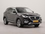 MG EHS 1.5 TGDI Luxury panorama dak incl.afneembare trekhaak | Electr.glazen panorama dak | Afneembare trekhaak | Apple Carplay | Dodehoek detector | Rondomzicht camera | Voorstoelen verwarmd | Navigatie | Parkeersensoren voor en achter |