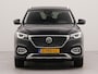 MG EHS 1.5 TGDI Luxury panorama dak incl.afneembare trekhaak | Electr.glazen panorama dak | Afneembare trekhaak | Apple Carplay | Dodehoek detector | Rondomzicht camera | Voorstoelen verwarmd | Navigatie | Parkeersensoren voor en achter |