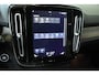 Volvo XC40 T5 Twin Engine Inscription | Stoelverwarming | Parkeersensoren voor + achter | Parkeercamera | Volvo on Call | Navigatie | Lederen bekleding | 1ste Eigenaar | Dealeronderhouden |